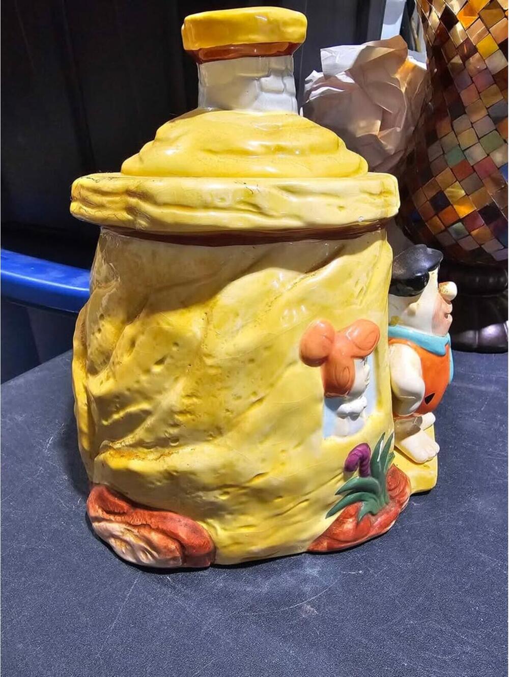 RARE VINTAGE HANNA BARBERA THE FLINTSTONES HOUSE COOKIE JAR ! 1990s - Picture 4 of 10